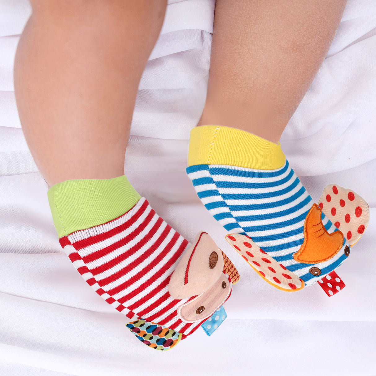 Baby Moo Set of 2 Socks Rattle
