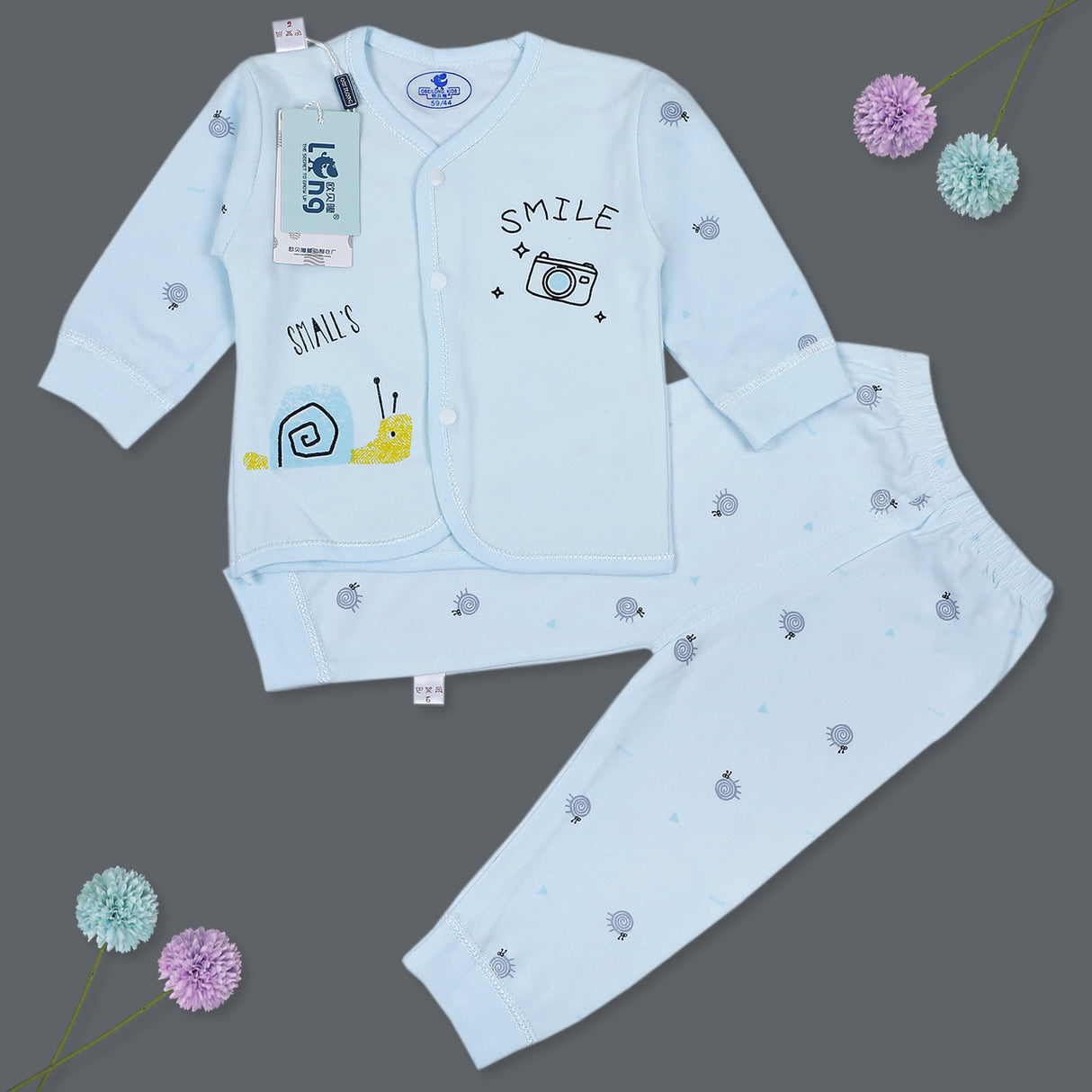 Snail Full Sleeves Front Open Top And Pyjama Cotton Night Suit